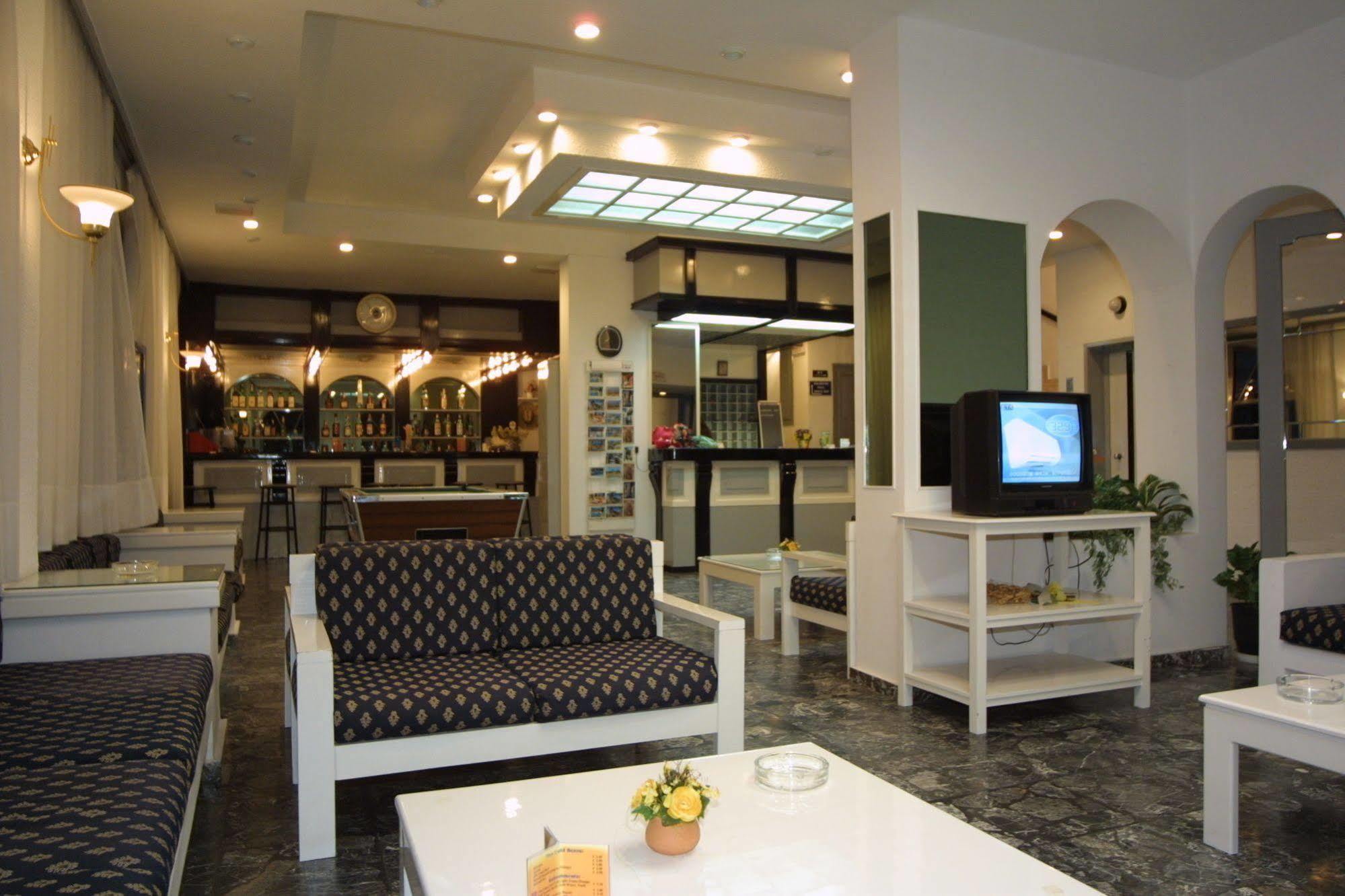 Hotel Iro Hersonissos  Luaran gambar